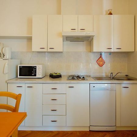 Apartments Lina Нови-Винодолски Номер фото
